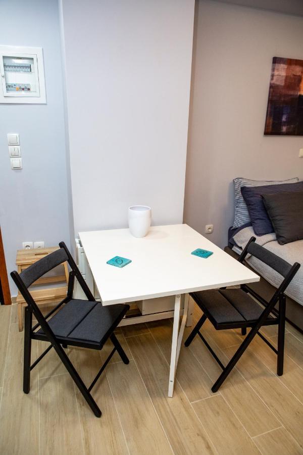Studio Apartment With All Amenities In Kolonaki Athens Luaran gambar