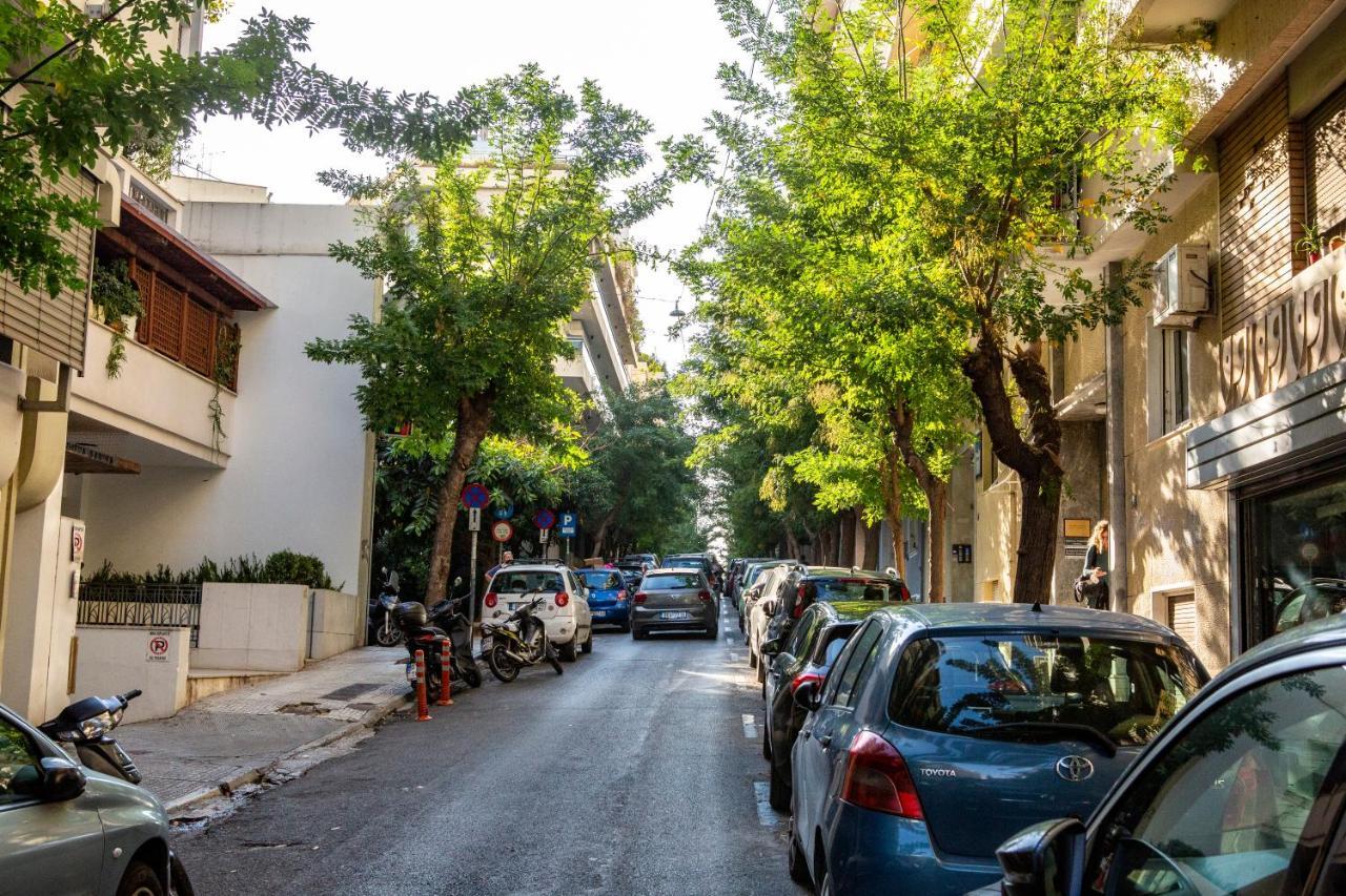 Studio Apartment With All Amenities In Kolonaki Athens Luaran gambar